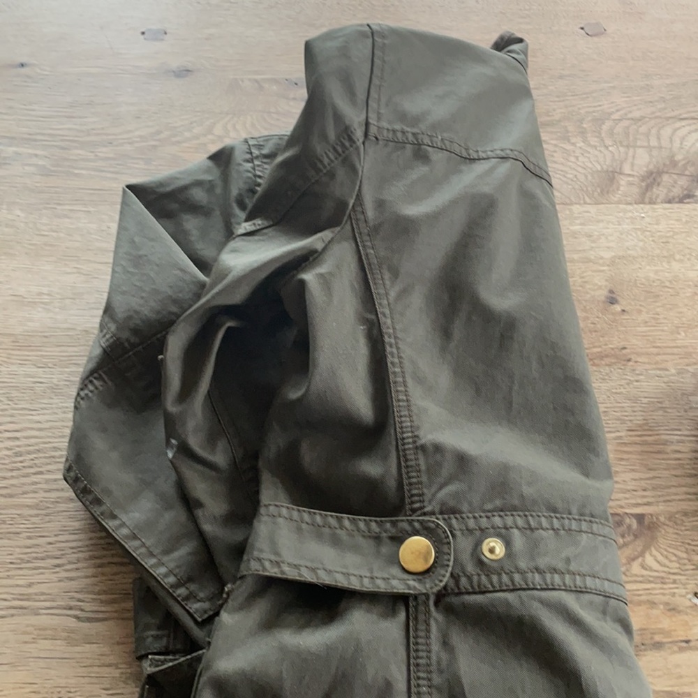 Jacket - Picture 3 of 3